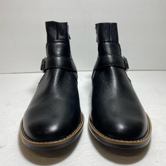 CLARKS Women's Camzin Loop Buckled Black Leather Booties Size 7.5 - Picture 3 of 16